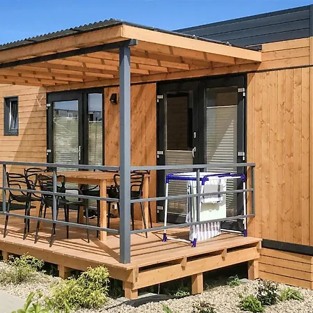 Σπίτι διακοπών Cozy In With Kitchen